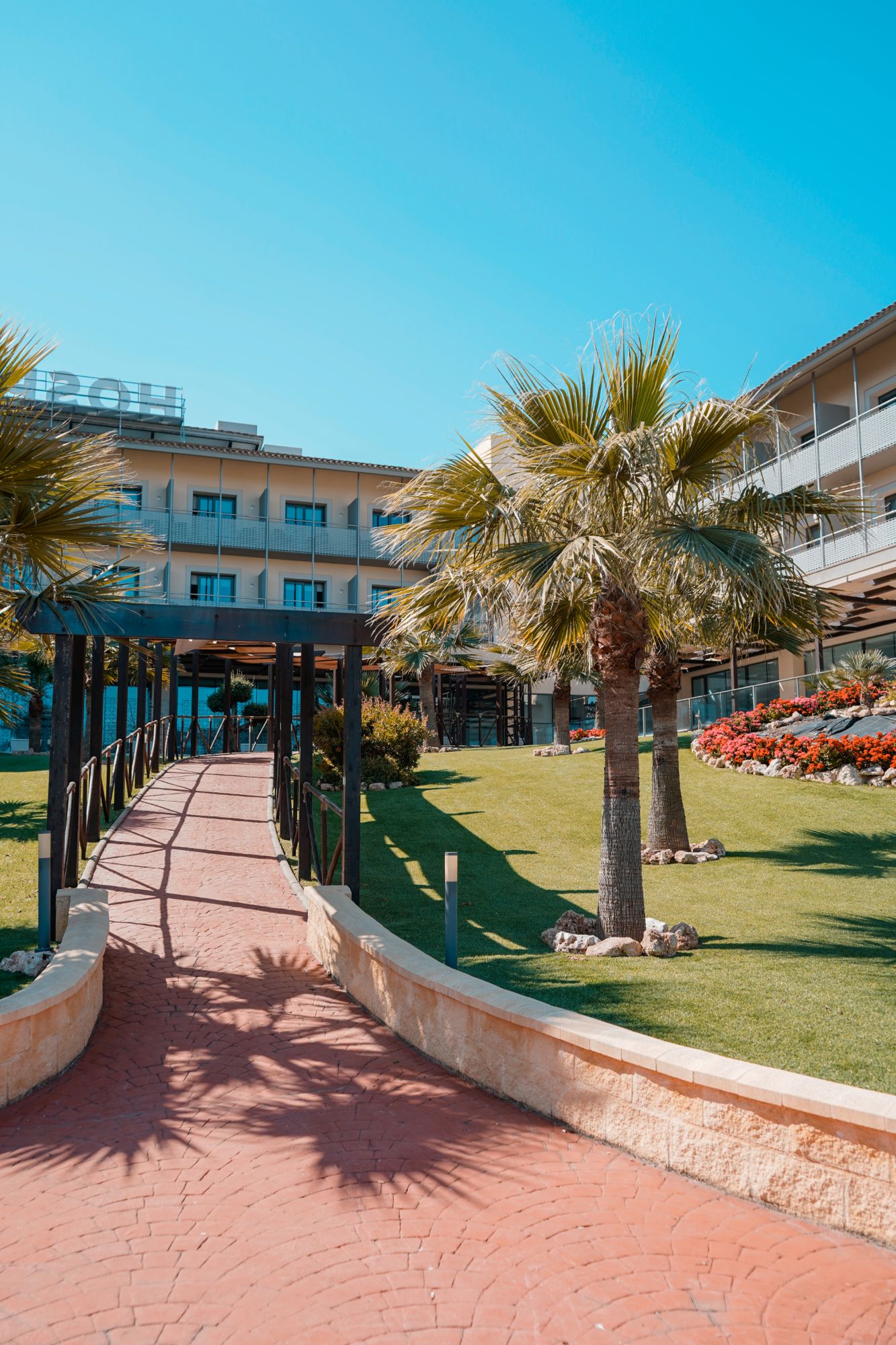 Hospital gardens and walkway